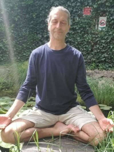 yogalehrer-helmut-wostatek-meditation