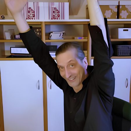 yogalehrer-helmut-wostatek yogalehrer-helmut-wostatek